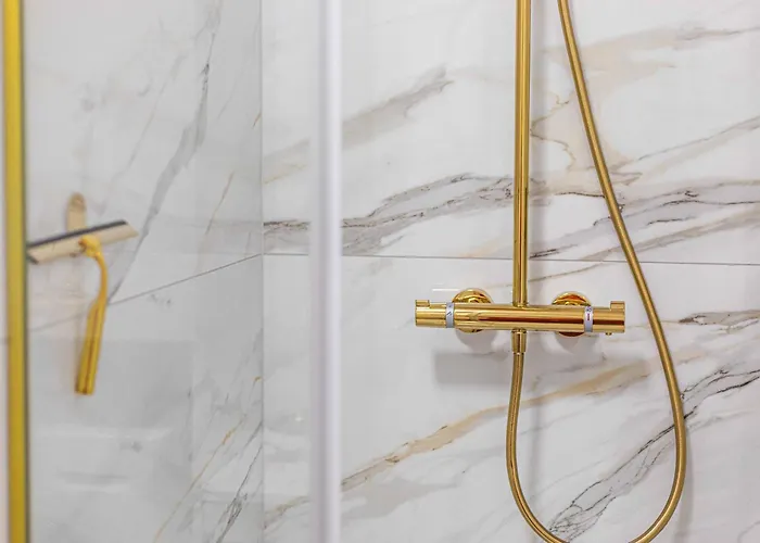 Urban&chick With Garage *